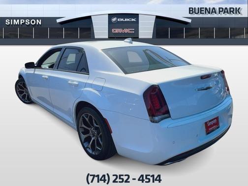 2017 Chrysler 300 S
