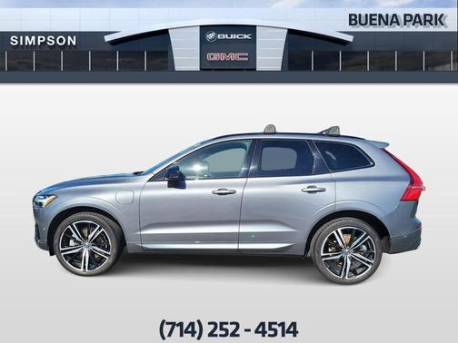 2021 Volvo XC60 Recharge Plug-In Hybrid T8 R-Design