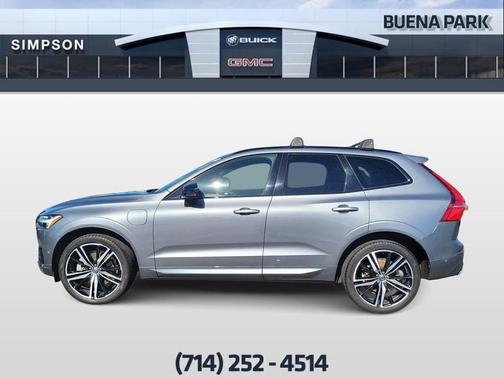 2021 Volvo XC60 Recharge Plug-In Hybrid T8 R-Design