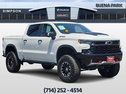 Summit White 2025 Chevrolet Silverado 1500 ZR2