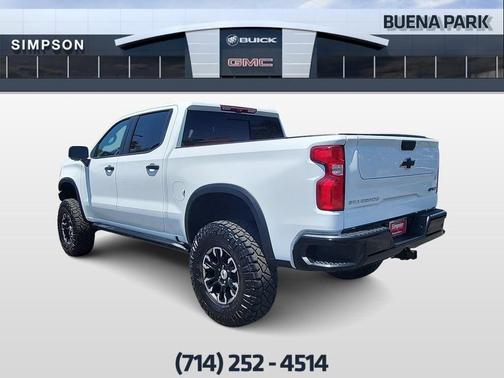 Summit White 2025 Chevrolet Silverado 1500 ZR2