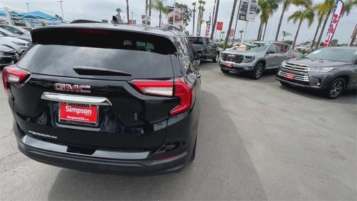 2022 GMC Terrain SLE
