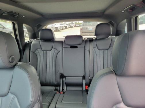 2020 Audi Q5 40 Premium Plus