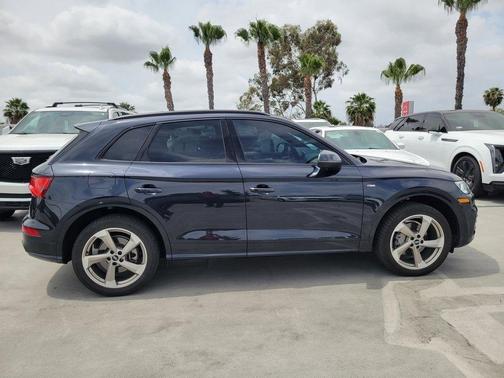 2020 Audi Q5 40 Premium Plus