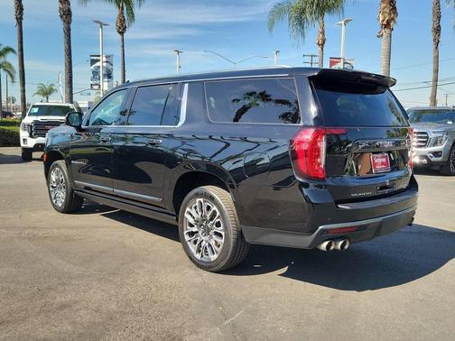 2024 GMC Yukon XL Denali Ultimate