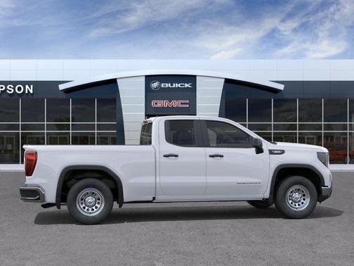 2025 GMC Sierra 1500 Pro