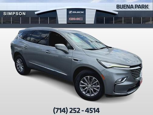 2023 Buick Enclave Essence
