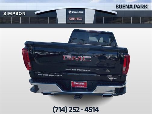 2022 GMC Sierra 1500 SLT