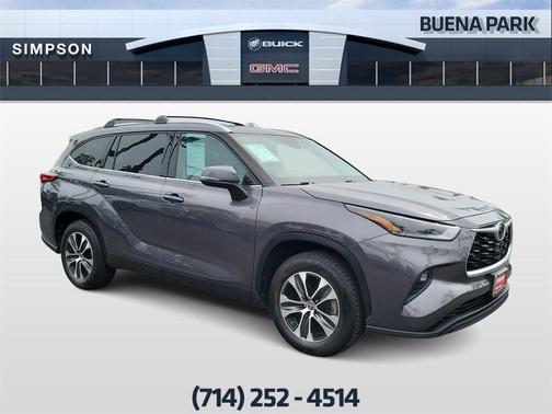 2021 Toyota Highlander XLE