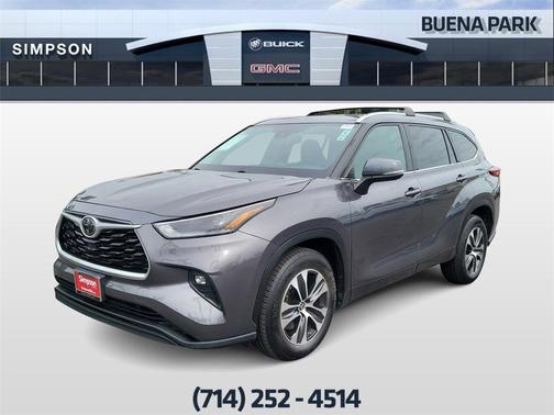 2021 Toyota Highlander XLE