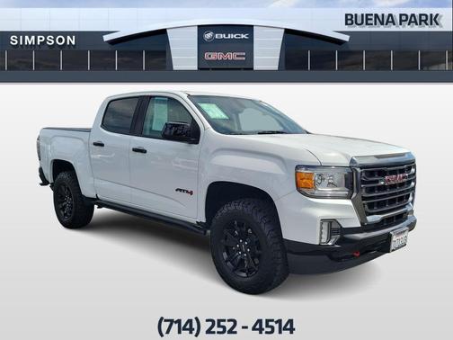 2022 GMC Canyon AT4 w/Cloth