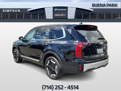 2023 Kia Telluride S