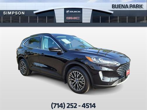 2022 Ford Escape PHEV Titanium