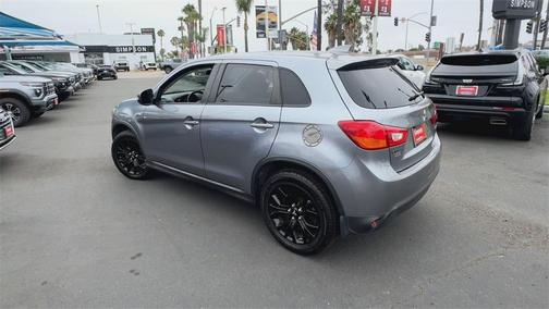 2017 Mitsubishi Outlander Sport 2.0 LE