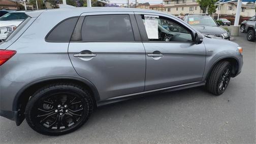 2017 Mitsubishi Outlander Sport 2.0 LE