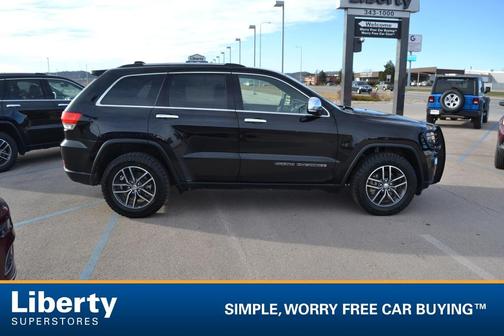 Photo 2 of 36 of 2018 Jeep Grand Cherokee Limited