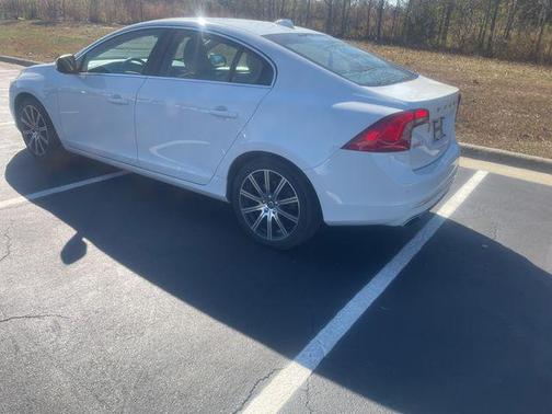 2016 Volvo S60 Inscription T5 Drive-E Premier