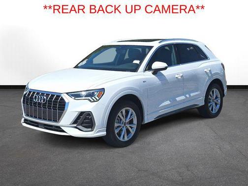 2024 Audi Q3 Premium 45 TFSI S line quattro Tiptronic