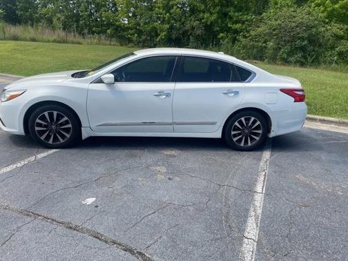 2016 Nissan Altima 2.5 SV