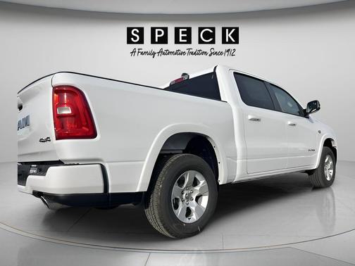 Bright White Clearcoat 2026 RAM 1500 Big Horn
