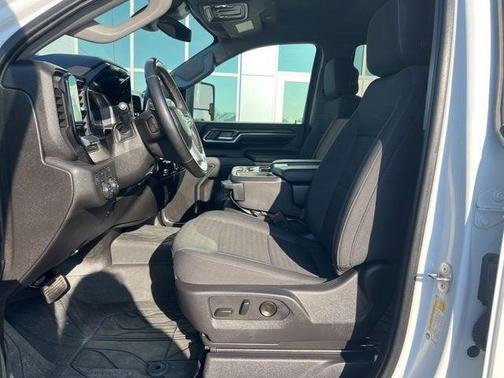 2024 Chevrolet Silverado 3500 LT