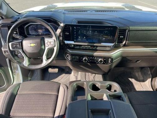 2024 Chevrolet Silverado 3500 LT