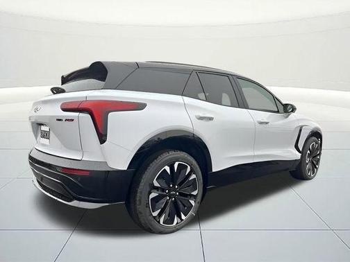 Polar White 2026 Chevrolet Blazer EV RS