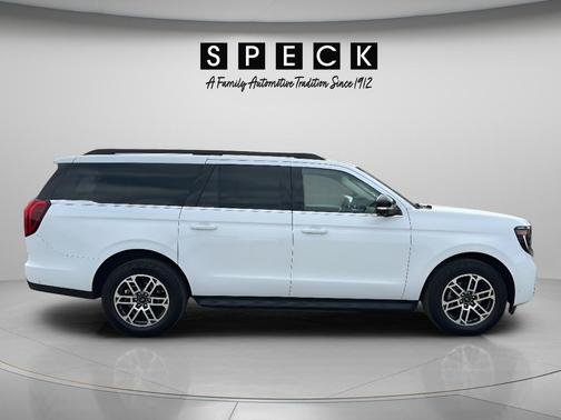 Oxford White 2025 Ford Expedition Max Active