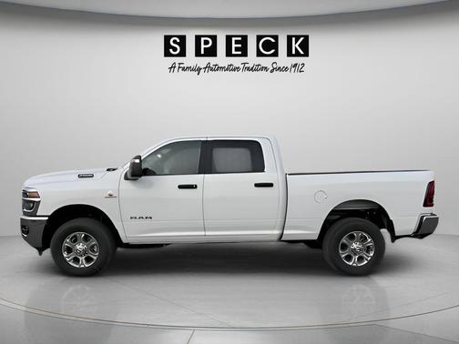 Bright White Clearcoat 2026 RAM 2500 Big Horn