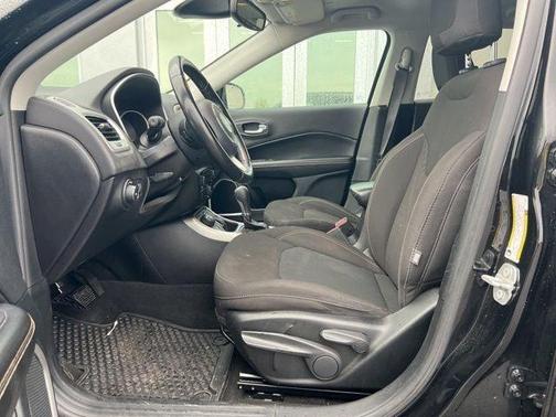 2020 Jeep Compass Sport