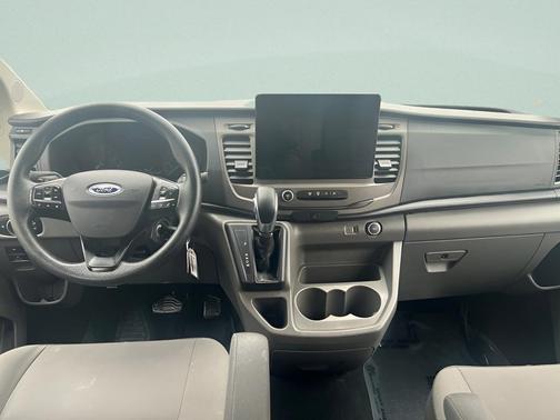 Oxford White 2022 Ford Transit-350 XLT