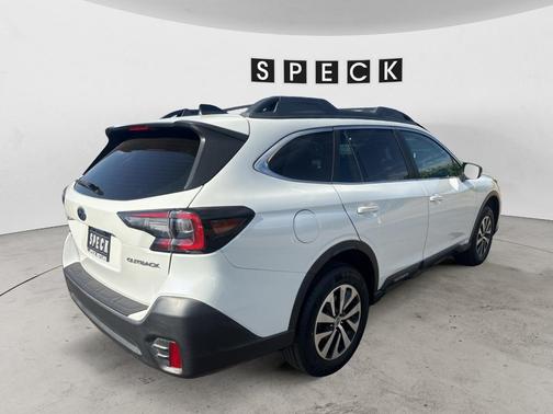 Crystal White Pearl 2020 Subaru Outback