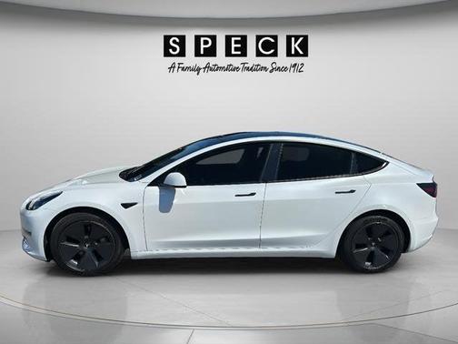 White 2021 Tesla Model 3 Standard Range Plus