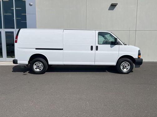 2023 GMC Savana 2500 Work Van