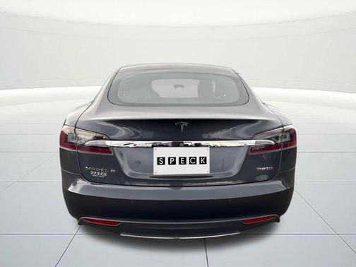 2015 Tesla Model S 85D