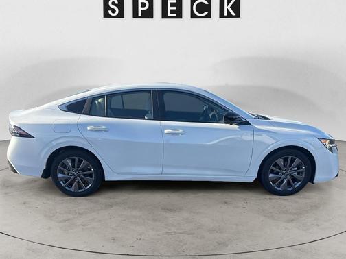 Aspen White 2027 Nissan Sentra SL