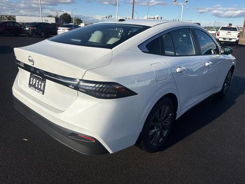 Aspen White 2027 Nissan Sentra SL