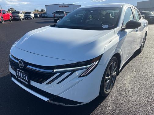 Aspen White 2027 Nissan Sentra SL