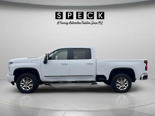 Summit White 2024 Chevrolet Silverado 3500 High Country