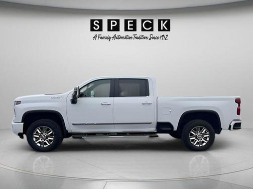 Summit White 2024 Chevrolet Silverado 3500 High Country