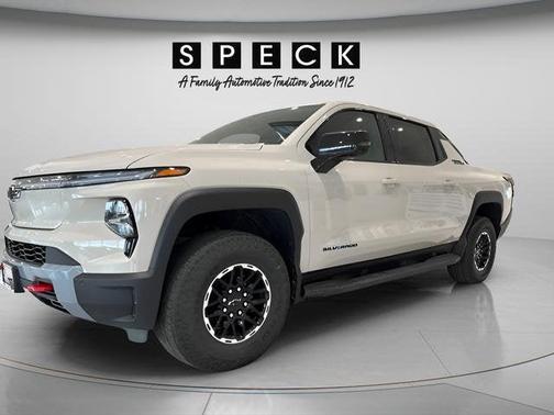White Sand 2026 Chevrolet Silverado EV Trail Boss