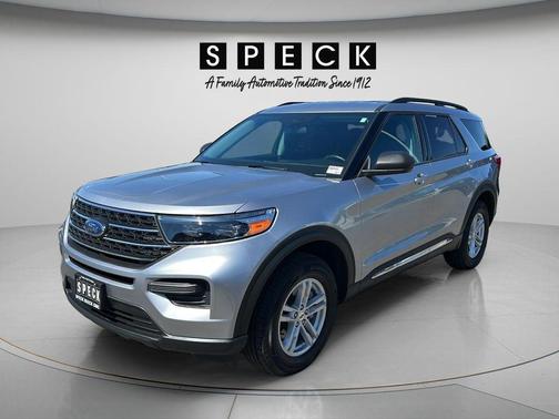 Silver 2022 Ford Explorer XLT