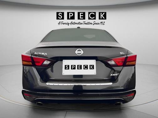 Black 2022 Nissan Altima 2.5 SL