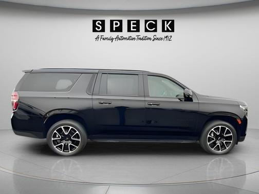Black 2024 Chevrolet Suburban RST