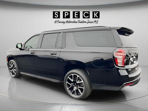 Black 2024 Chevrolet Suburban RST