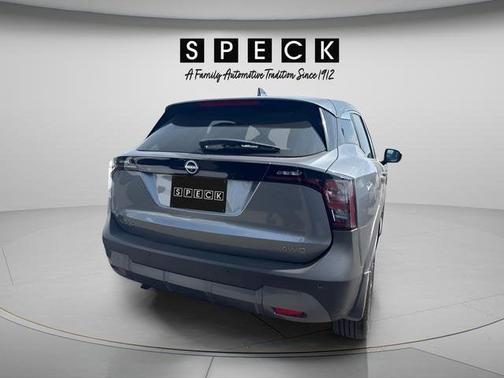 Gun Metallic 2025 Nissan Kicks SV