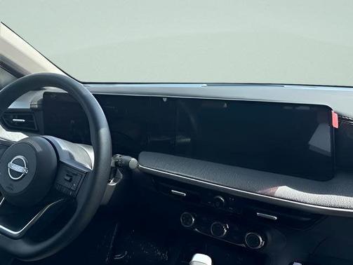 Gun Metallic 2025 Nissan Kicks SV