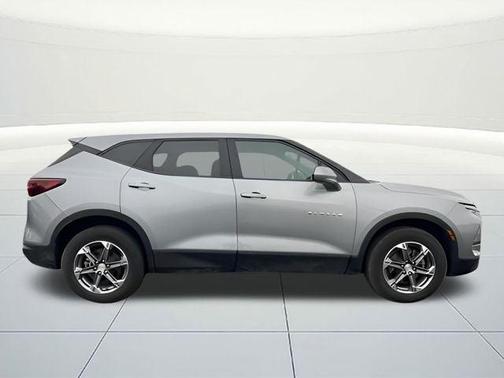 Sterling Gray Metallic 2023 Chevrolet Blazer 2LT