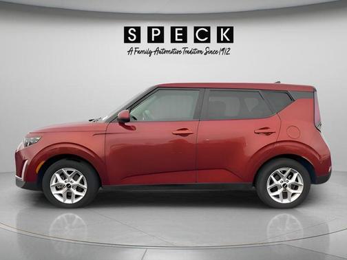 Mars Orange 2023 Kia Soul LX