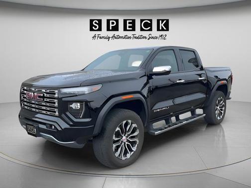 Onyx Black 2024 GMC Canyon Denali